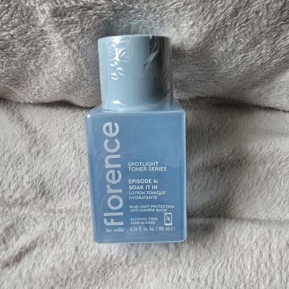 Florence By Mills Spotlight Series Episode 4 - Picture 1 of 4